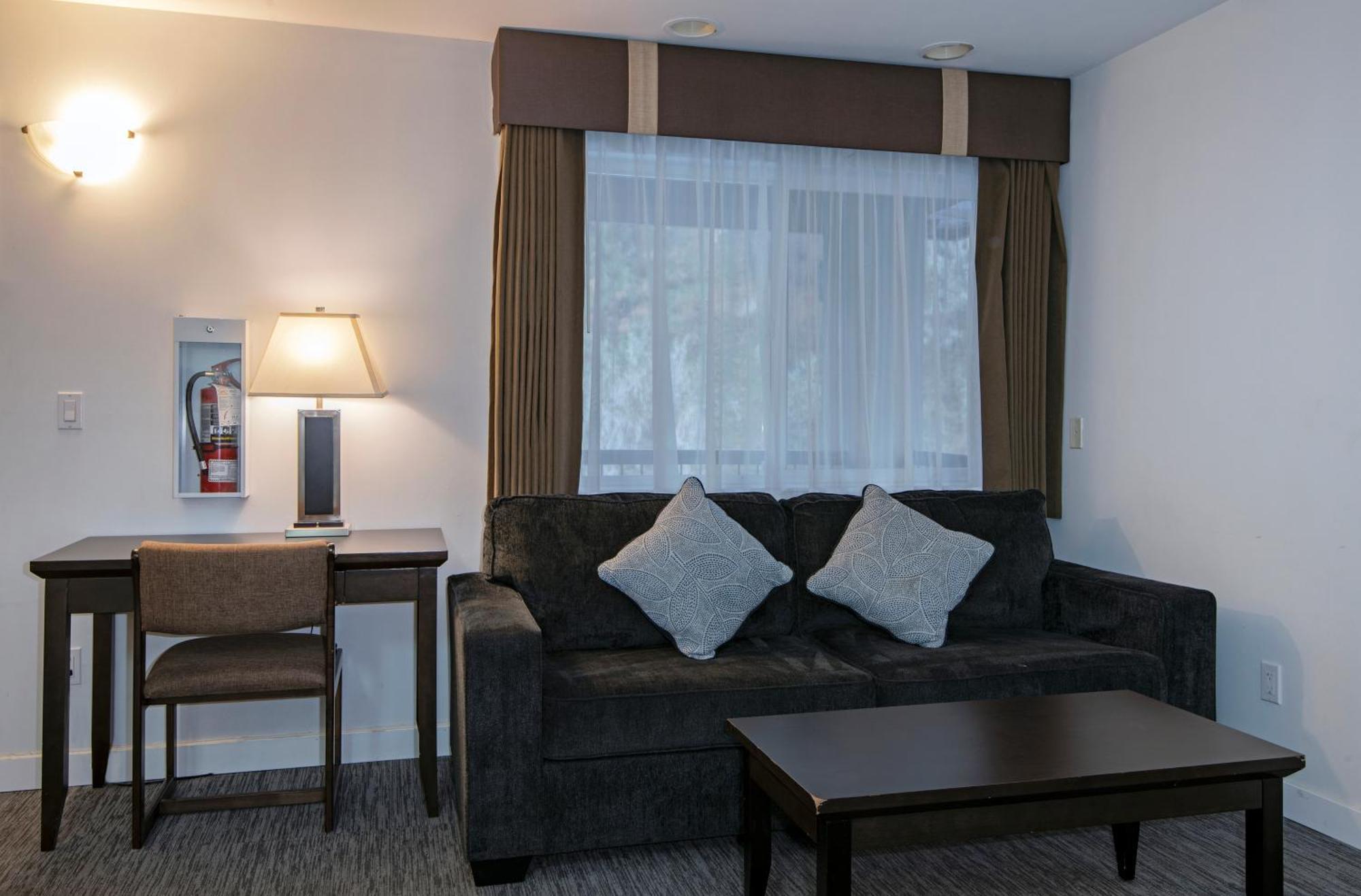 Travelodge By Wyndham Kamloops Mountview Exteriér fotografie