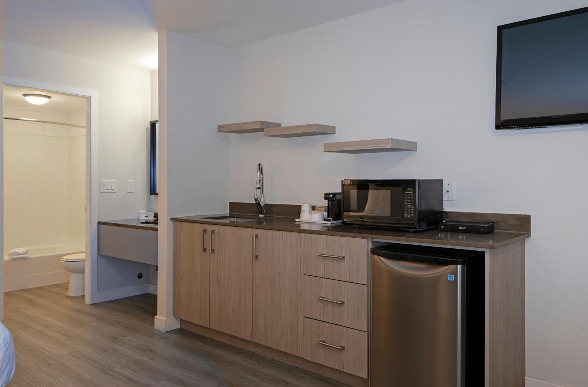 Travelodge By Wyndham Kamloops Mountview Exteriér fotografie