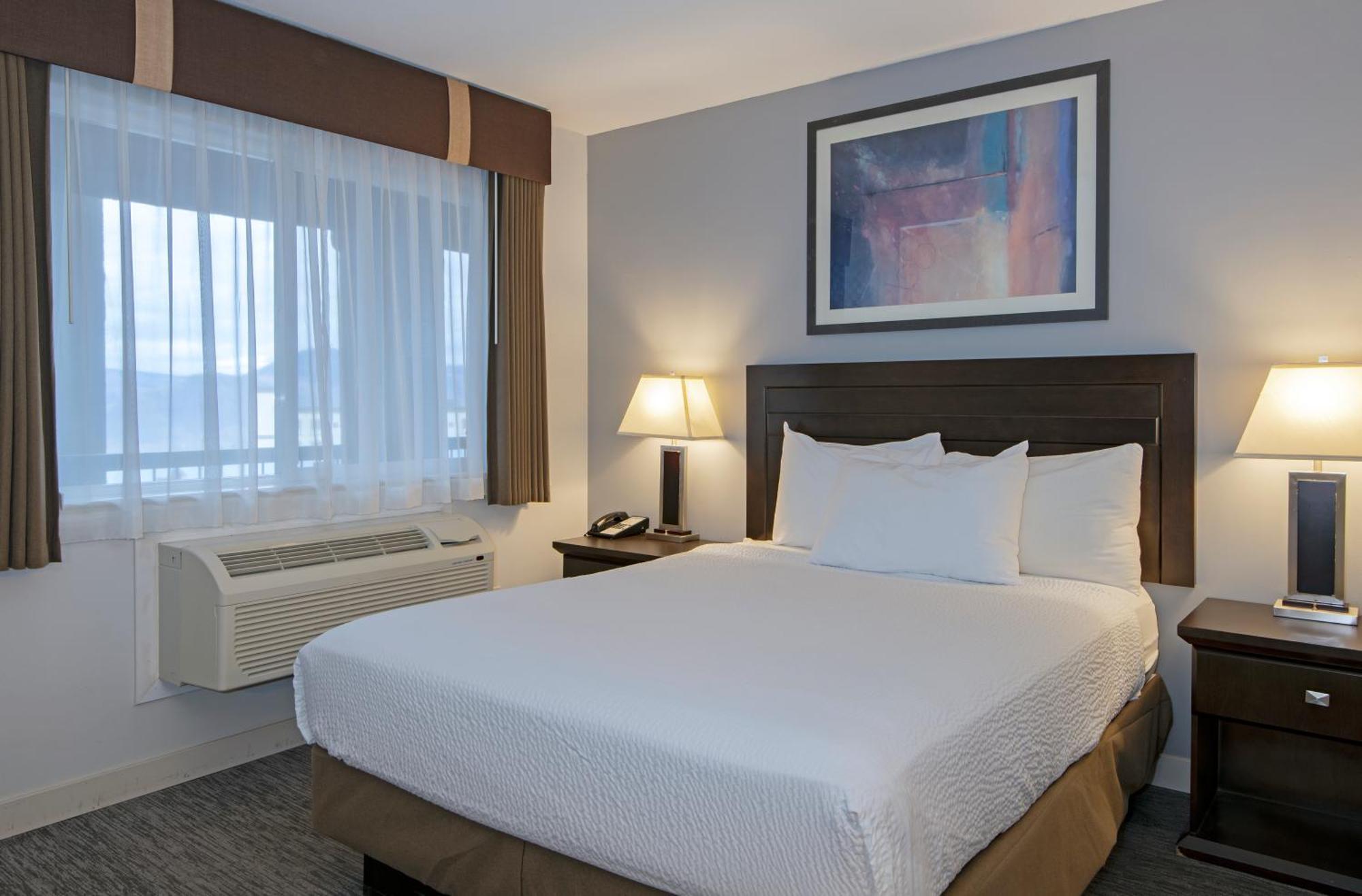 Travelodge By Wyndham Kamloops Mountview Exteriér fotografie