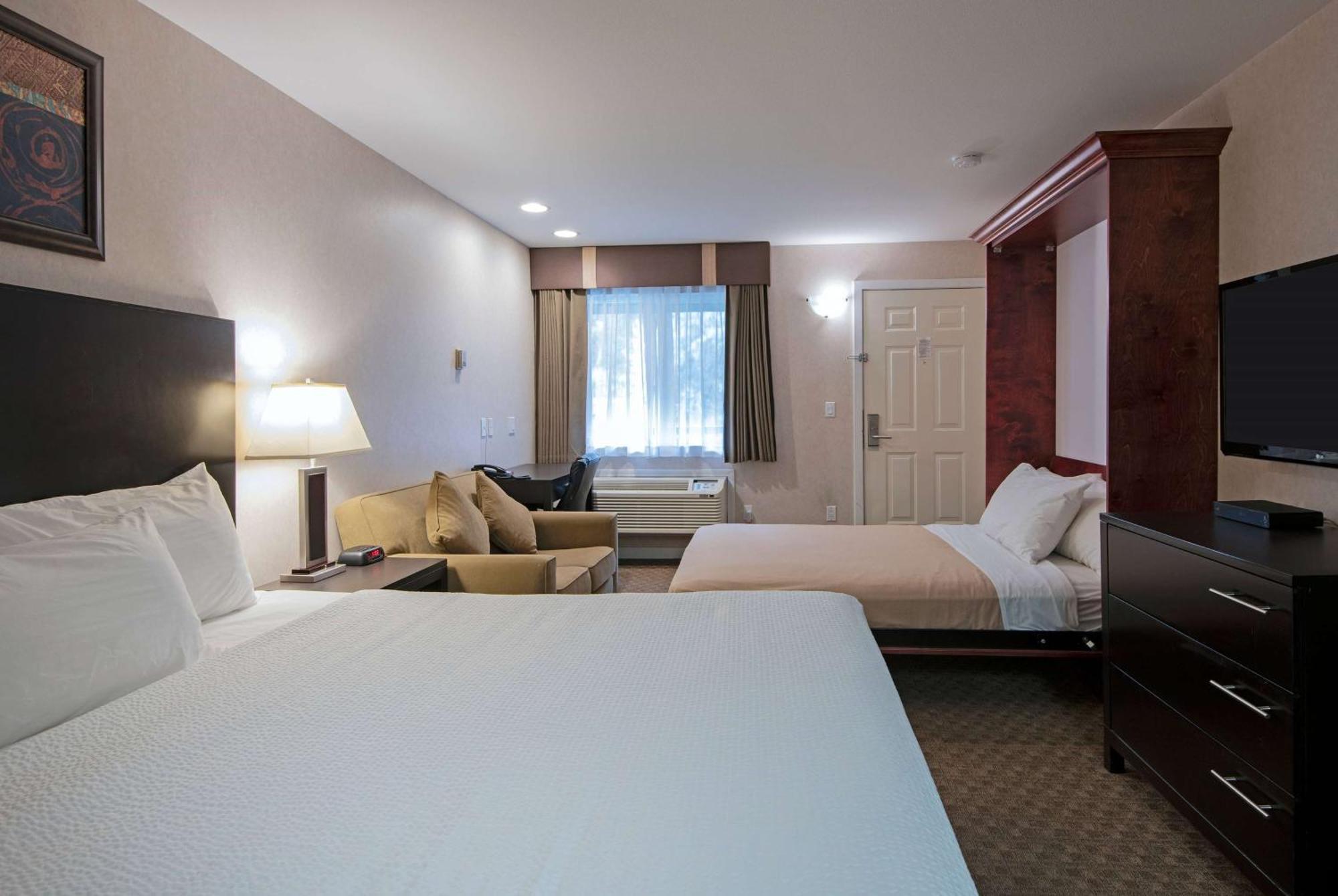 Travelodge By Wyndham Kamloops Mountview Exteriér fotografie