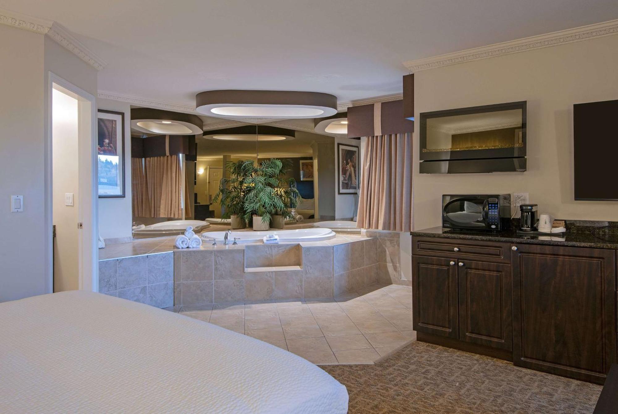 Travelodge By Wyndham Kamloops Mountview Exteriér fotografie